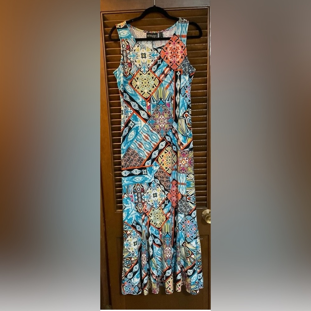 Attitude: by Renee geometric colorful Sleeveless Maxi Dress size small.